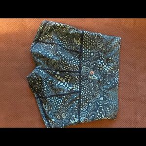 Lululemon size 4 shorts